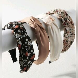 American Eagle by Payless Floral and Solid Headband Trio